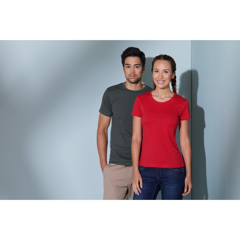 Dame T-Shirt i Slim Fit- JN971